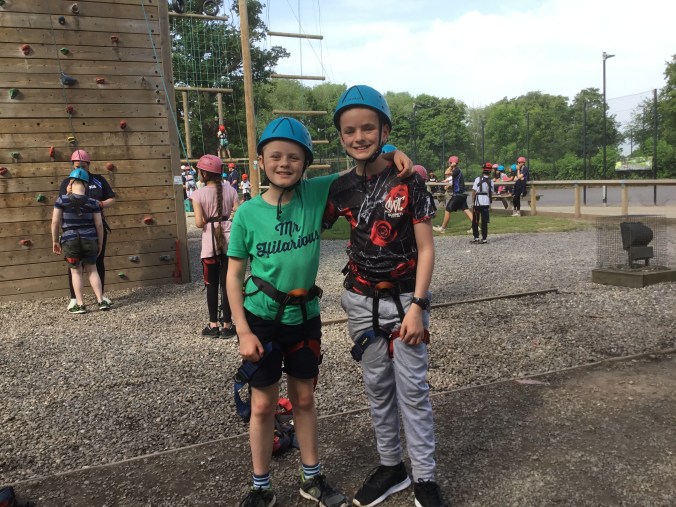 2451D674-5C20-41CE-937B-684B87381B97